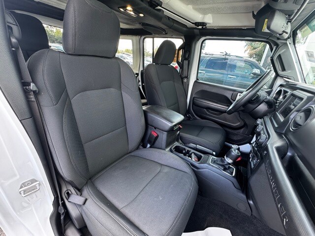 2021 Jeep Wrangler Unlimited Sport Willys photo 3