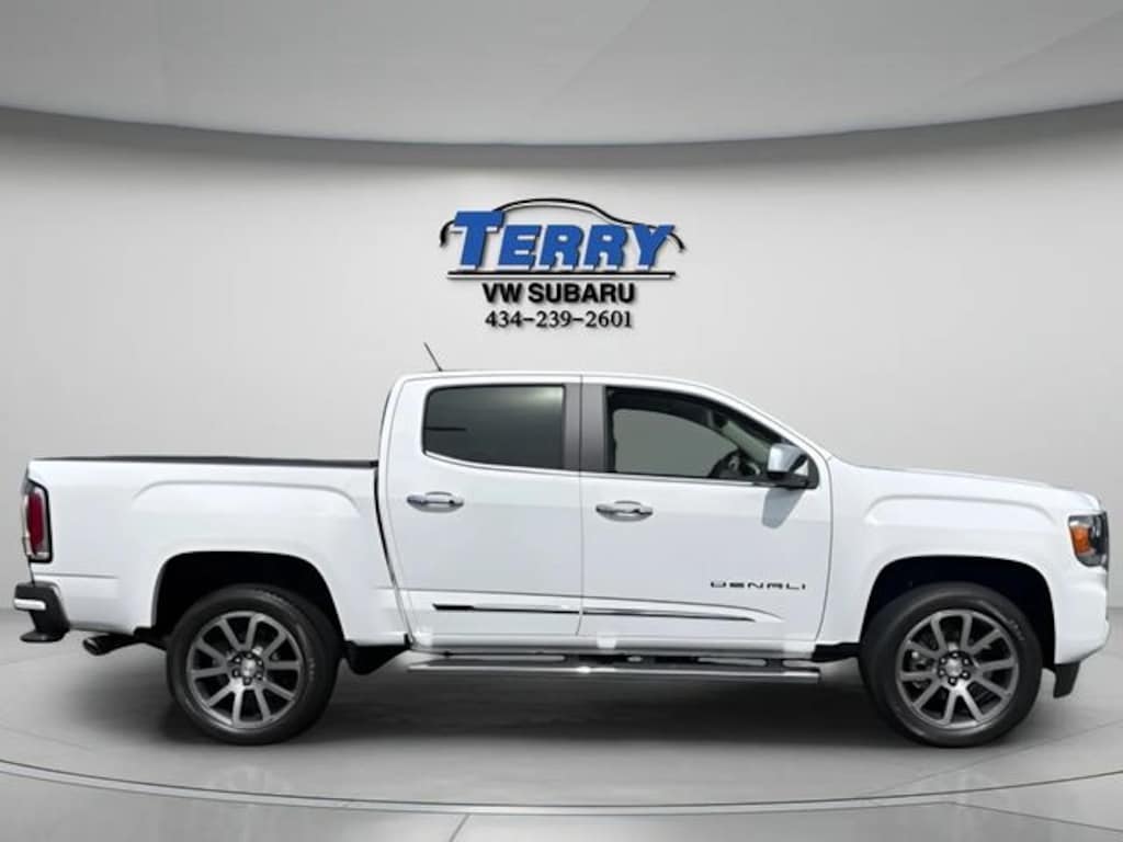 Used 2022 GMC Canyon Denali Truck Crew Cab