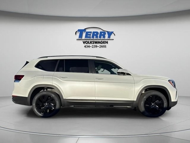 2026 Volkswagen Atlas SE w/Tech's photo