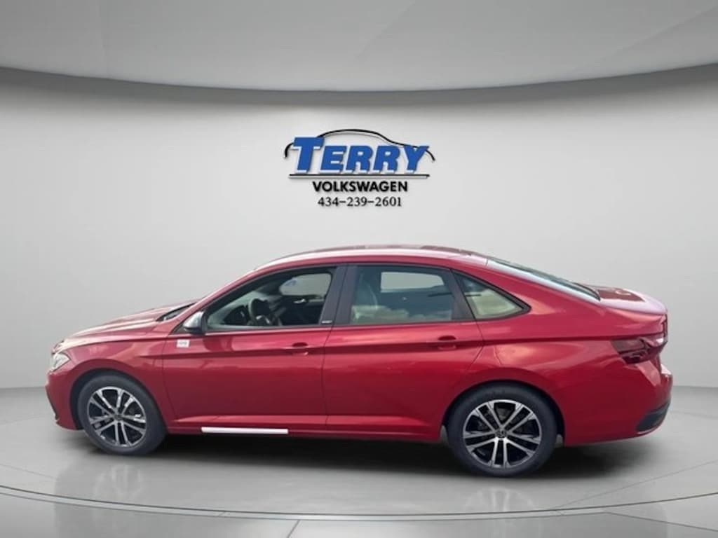 New 2025 Volkswagen Jetta 1.5T Sport Sedan