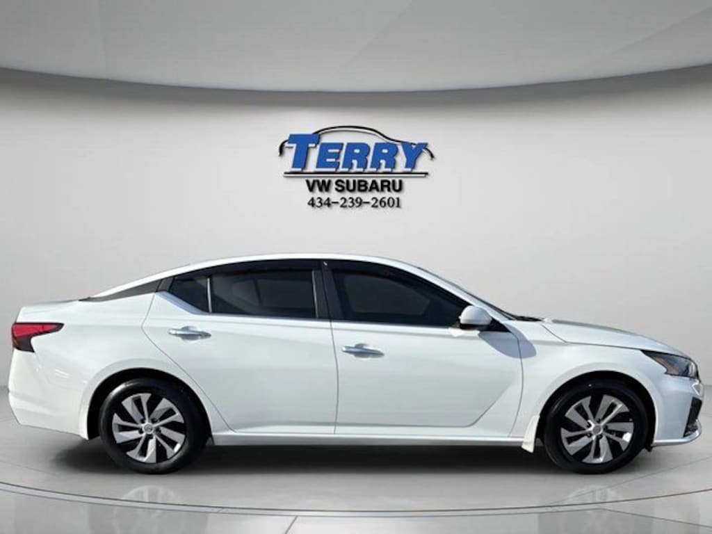 Used 2023 Nissan Altima 2.5 S Sedan