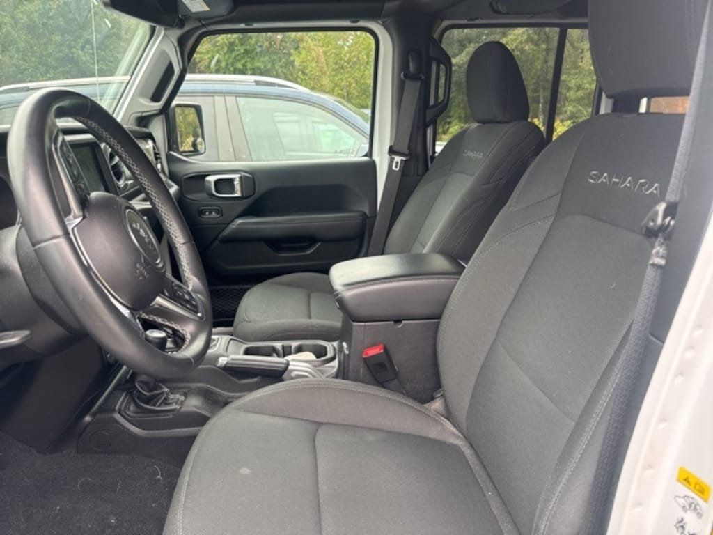 Used 2018 Jeep Wrangler Unlimited Sahara 4x4 SUV