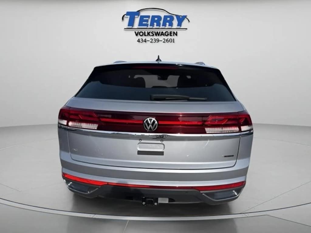 New 2026 Volkswagen Atlas Cross Sport 2.0T SE w/Technology SUV