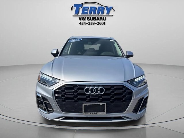 2022 Audi Q5 45 S line Premium photo 2