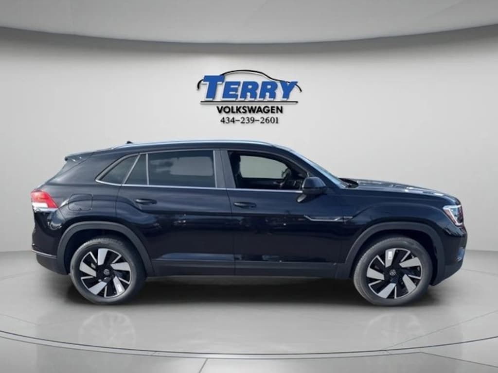 New 2026 Volkswagen Atlas Cross Sport 2.0T SE w/Technology SUV