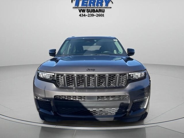 2022 Jeep Grand Cherokee Limited photo 2