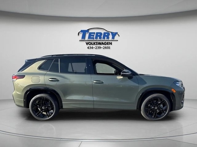 2026 Volkswagen Tiguan SE R-LINE BLACK's photo