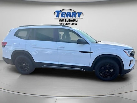 2025 Volkswagen Atlas 2.0T Peak Edition SUV