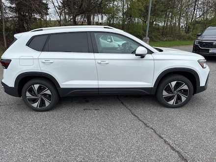 2025 Volkswagen Taos 1.5T SE SUV