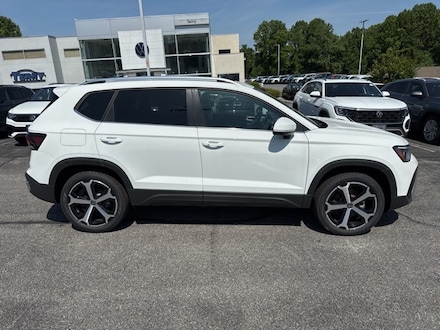 2025 Volkswagen Taos 1.5T SEL SUV
