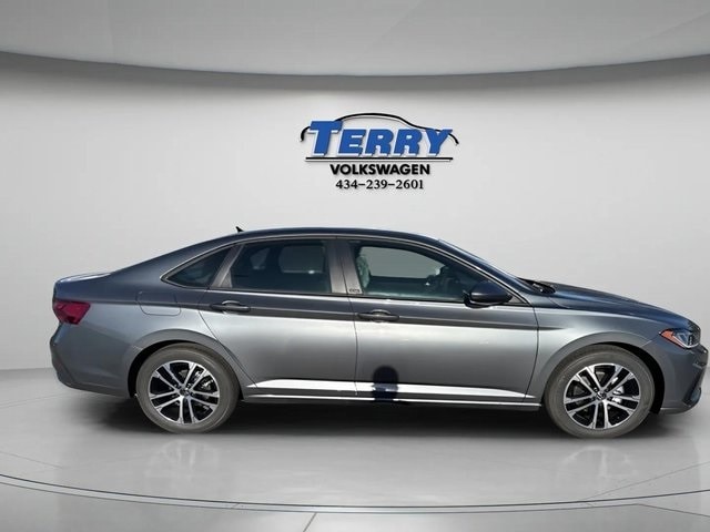 2026 Volkswagen Jetta Sport's photo