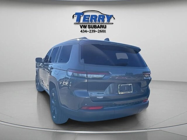 2022 Jeep Grand Cherokee Limited photo 4