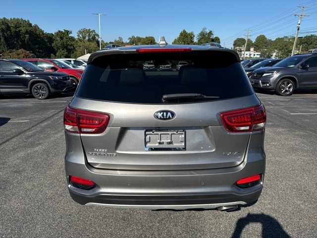 Used 2019 Kia Sorento EX with VIN 5XYPHDA57KG490877 for sale in Lynchburg, VA