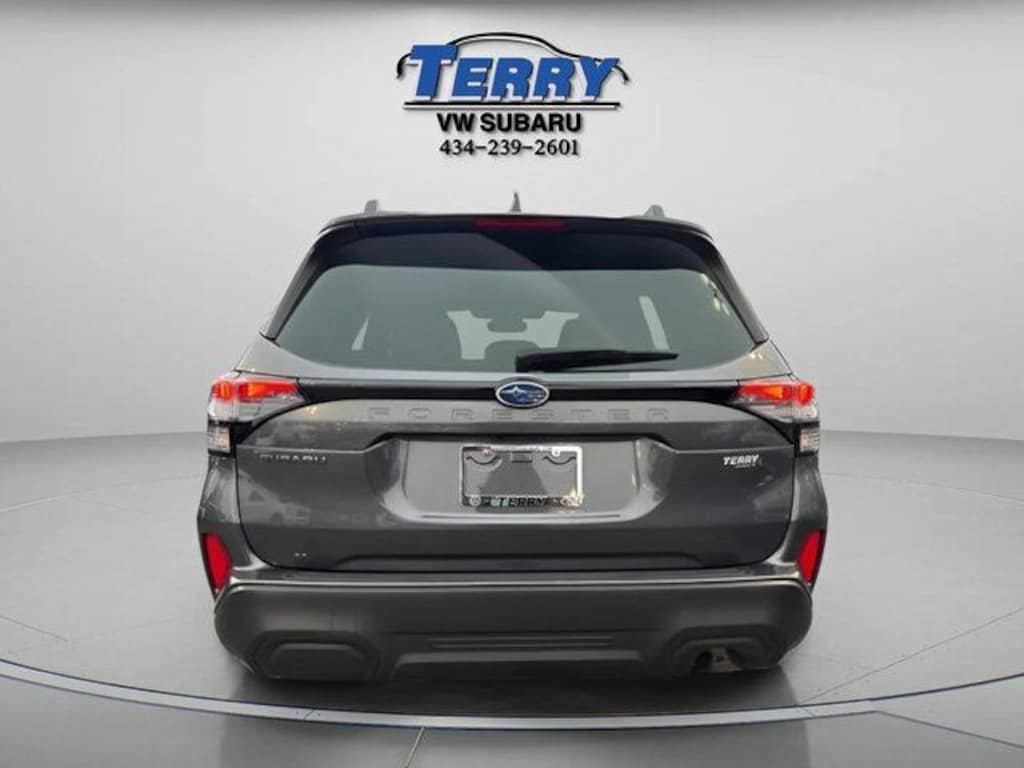 Used 2025 Subaru Forester Premium SUV