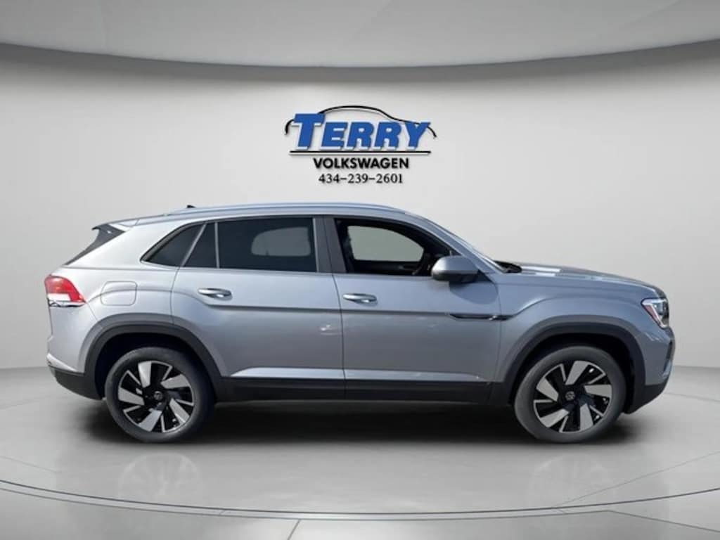 New 2026 Volkswagen Atlas Cross Sport 2.0T SE w/Technology SUV