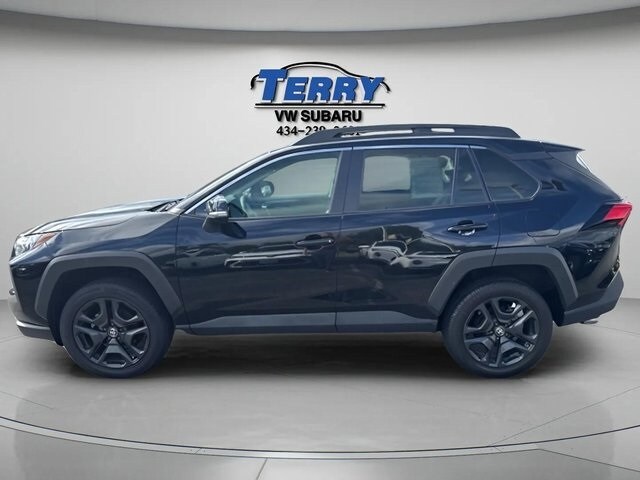 2022 Toyota RAV4 Adventure photo 2