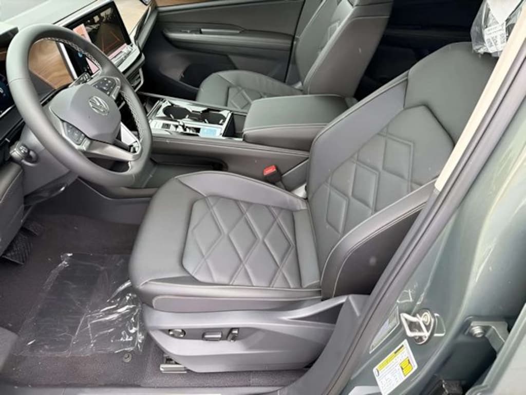 New 2026 Volkswagen Atlas 2.0T SE w/Technology SUV