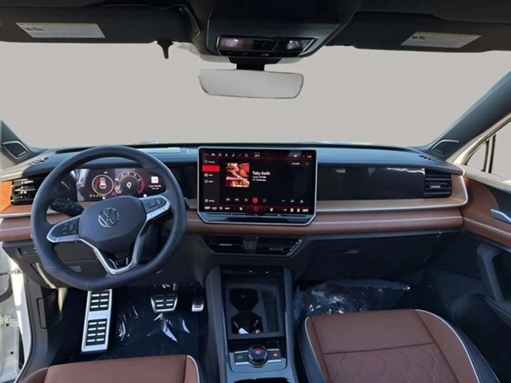 New 2026 Volkswagen Tiguan 2.0T SEL R-Line Turbo SUV