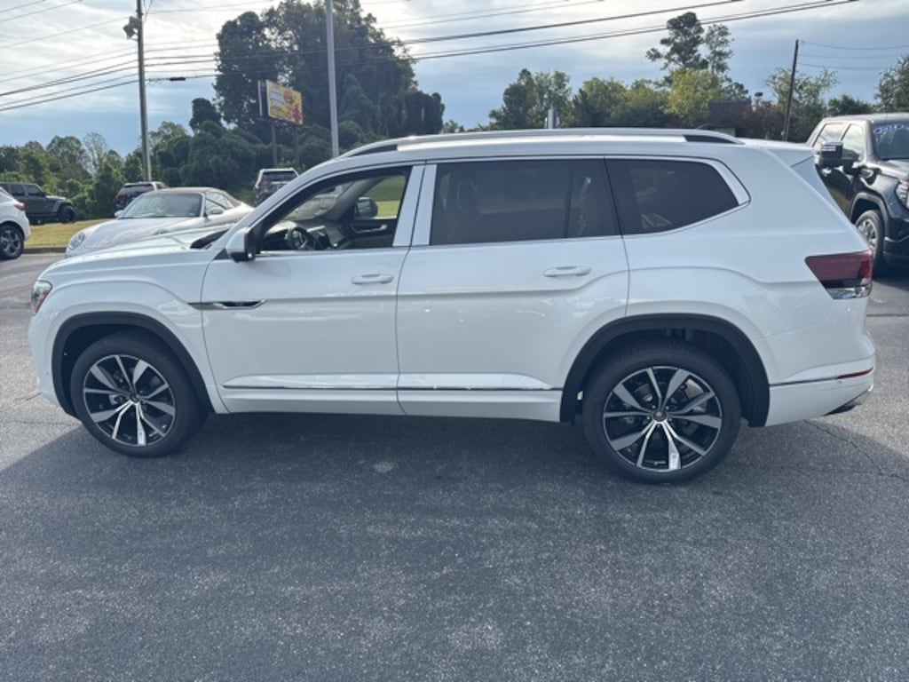 New 2026 Volkswagen Atlas 2.0T SEL Premium R-Line SUV