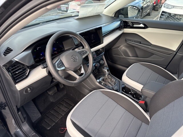 2025 Volkswagen Taos S photo 3