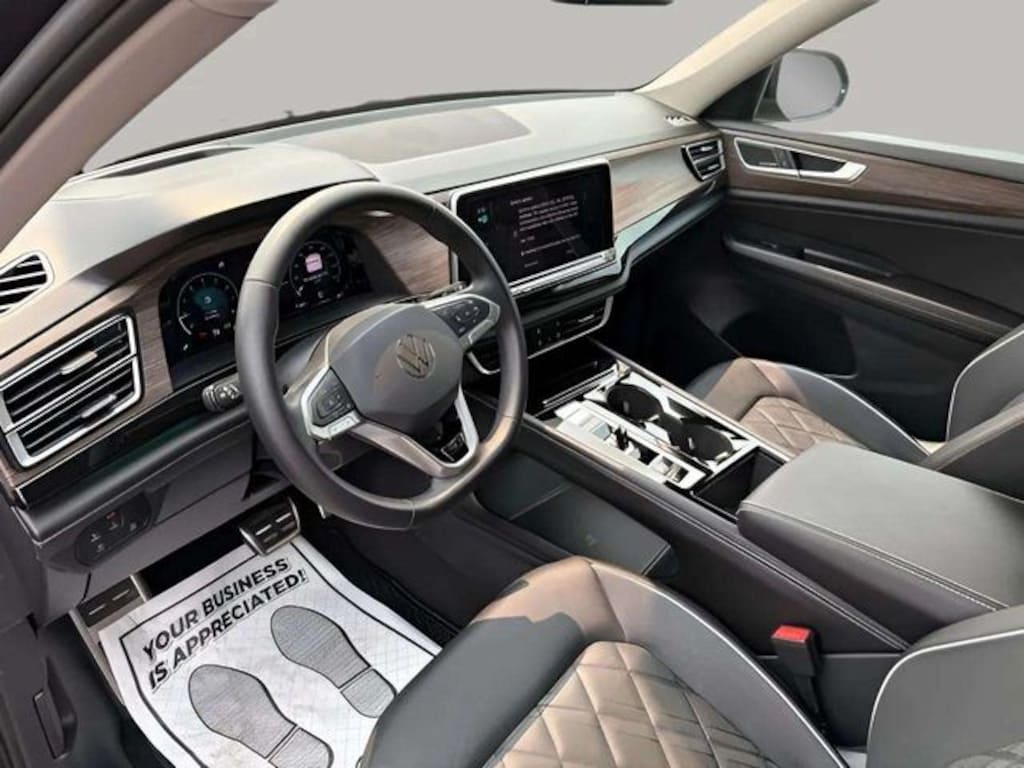 Used 2026 Volkswagen Atlas 2.0T SEL Premium R-Line SUV