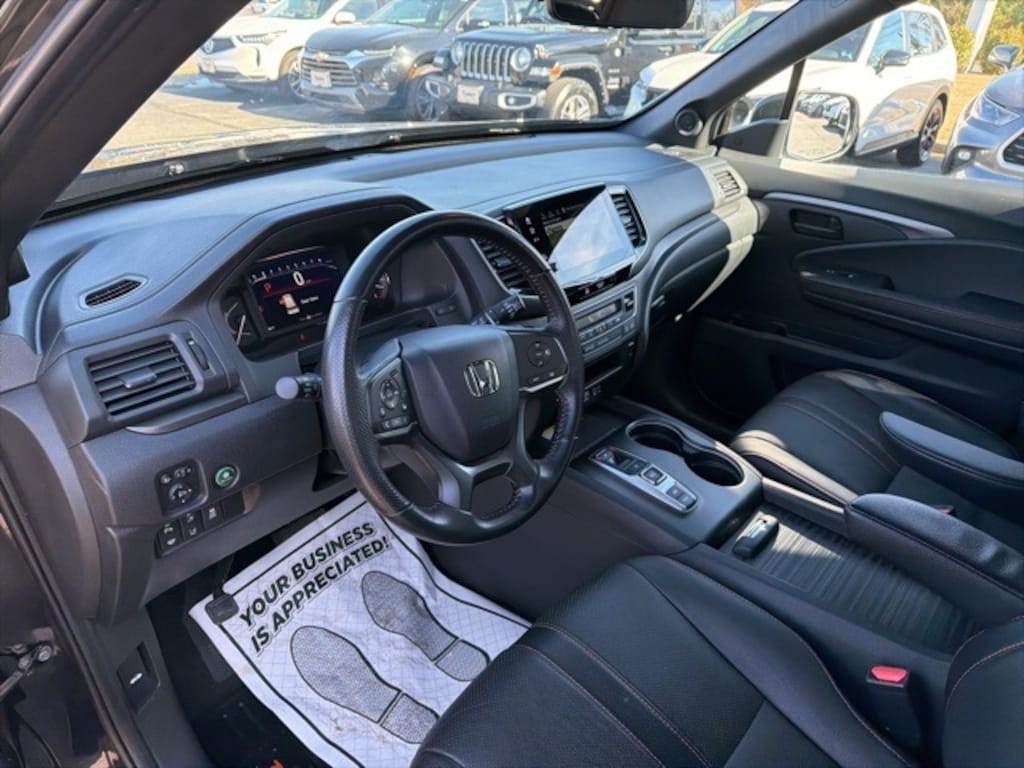 Used 2023 Honda Passport TrailSport SUV