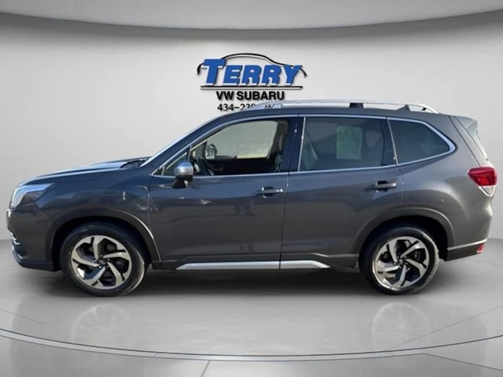 Used 2023 Subaru Forester Touring SUV