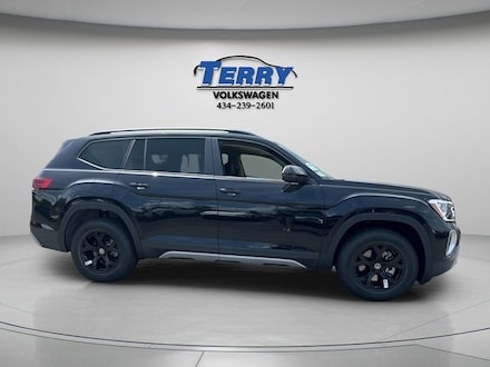 2024 Volkswagen Atlas 2.0T Peak Edition SE w/Technology SUV
