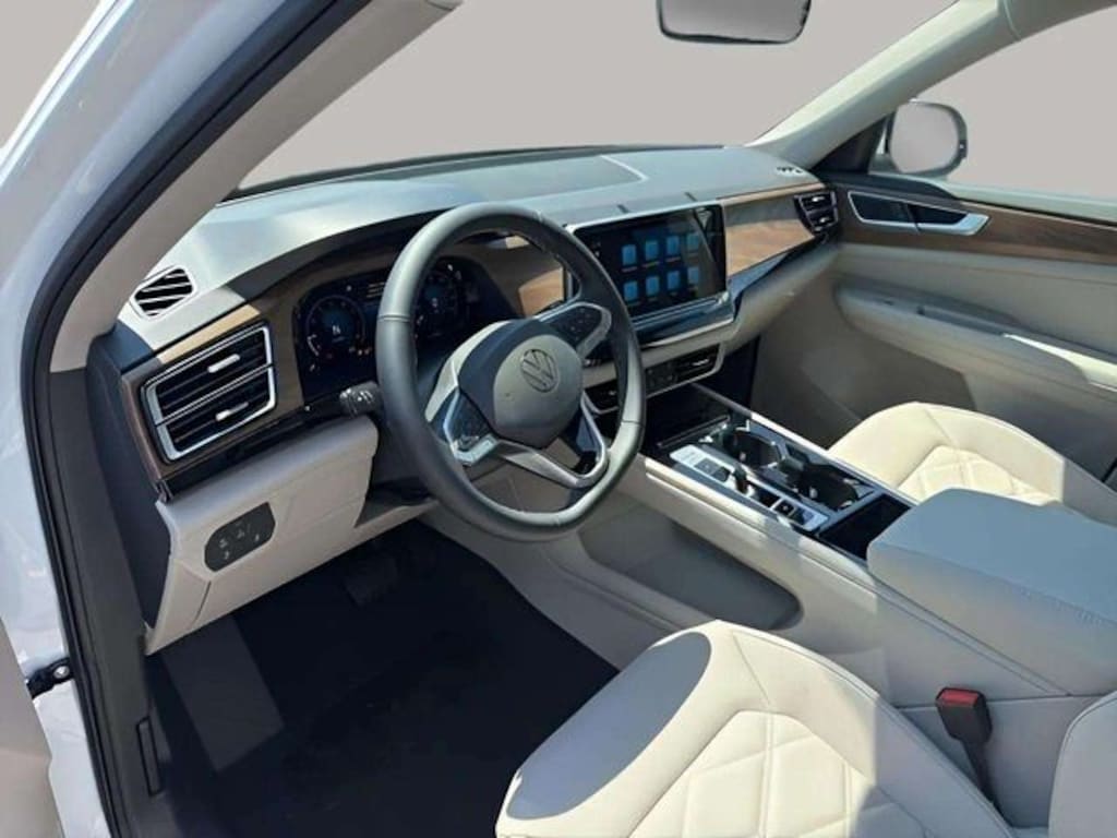 New 2026 Volkswagen Atlas 2.0T SE w/Technology SUV