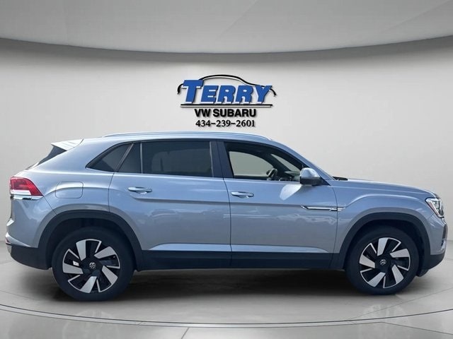 2024 Volkswagen Atlas Cross Sport SE w/Tech