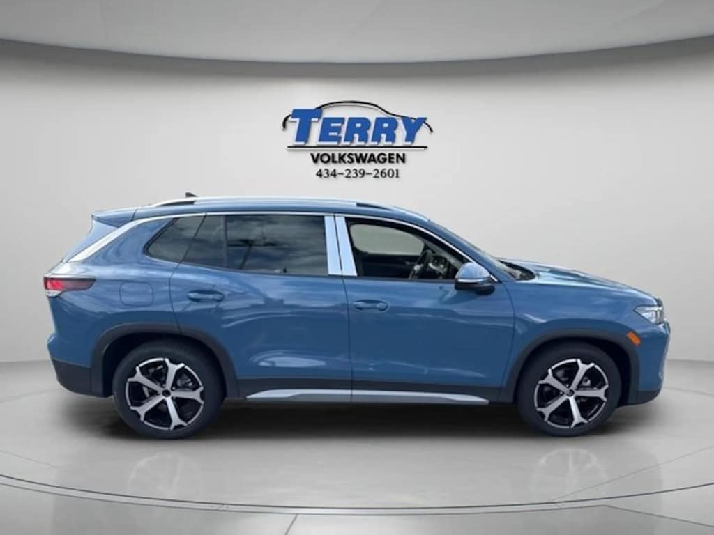 New 2025 Volkswagen Tiguan 2.0T SE SUV