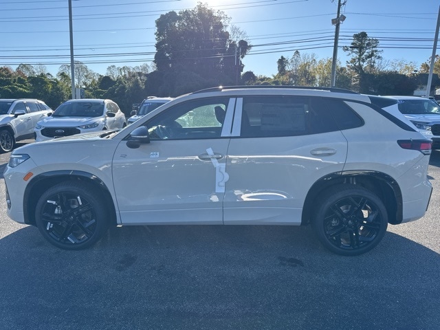 2026 Volkswagen Tiguan SE R-Line Black photo 2