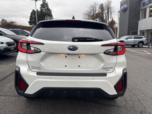 2024 Subaru Crosstrek Limited photo 2