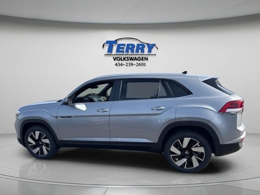 New 2026 Volkswagen Atlas Cross Sport 2.0T SE w/Technology SUV