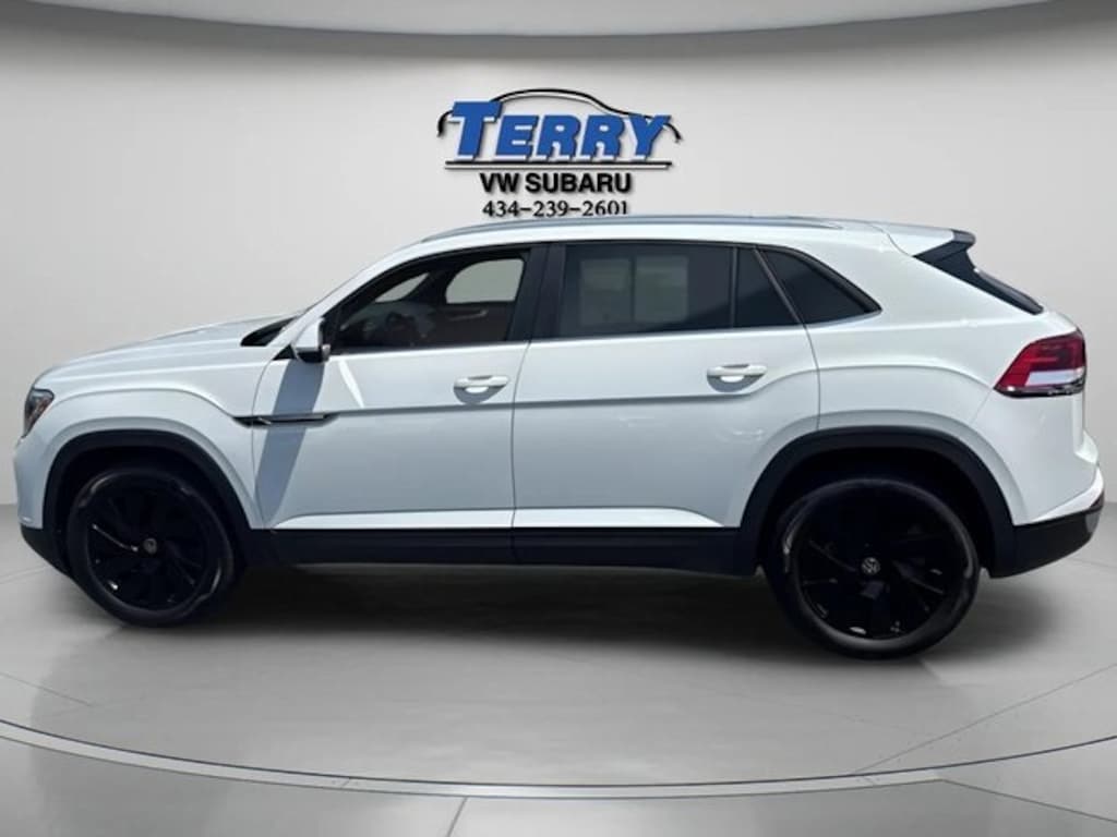 Certified 2024 Volkswagen Atlas Cross Sport 2.0T SE w/Technology SUV