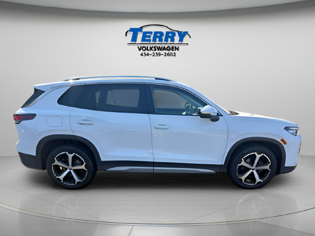 2025 Volkswagen Tiguan 2.0T SE SUV