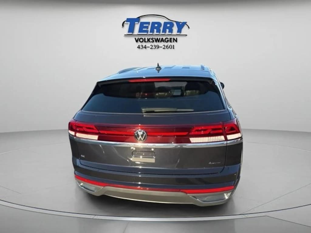New 2026 Volkswagen Atlas Cross Sport 2.0T SE SUV