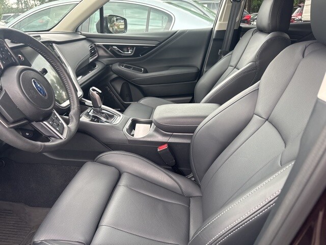 2025 Subaru Outback Limited photo 3