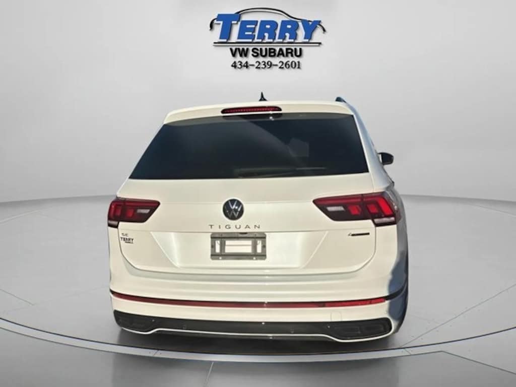 Used 2024 Volkswagen Tiguan 2.0T SE R-Line Black SUV