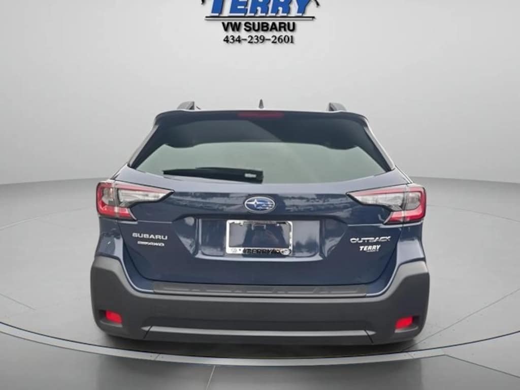 Used 2025 Subaru Outback Premium SUV