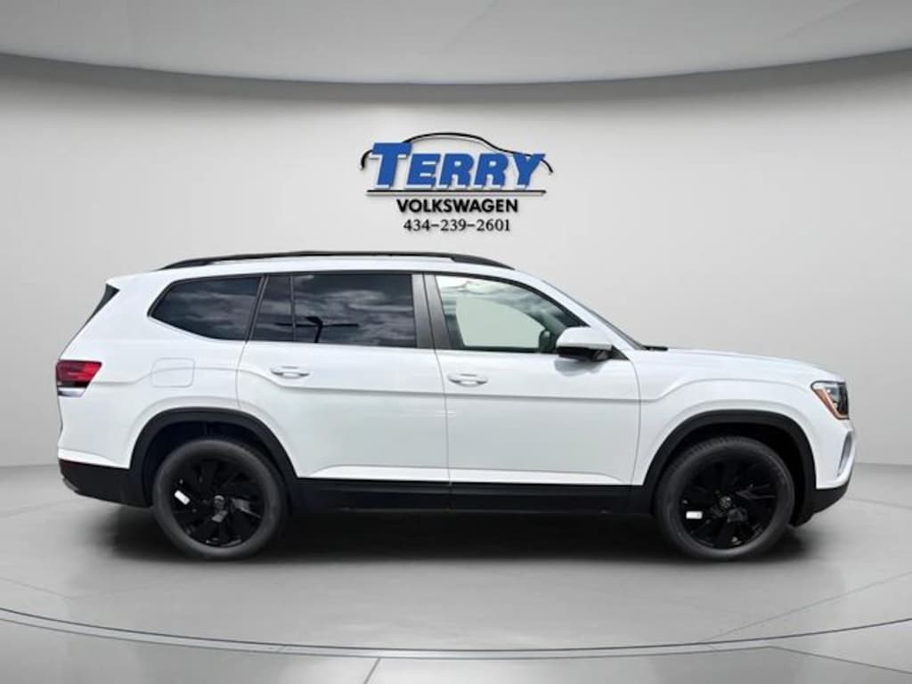 New 2026 Volkswagen Atlas 2.0T SE w/Technology SUV