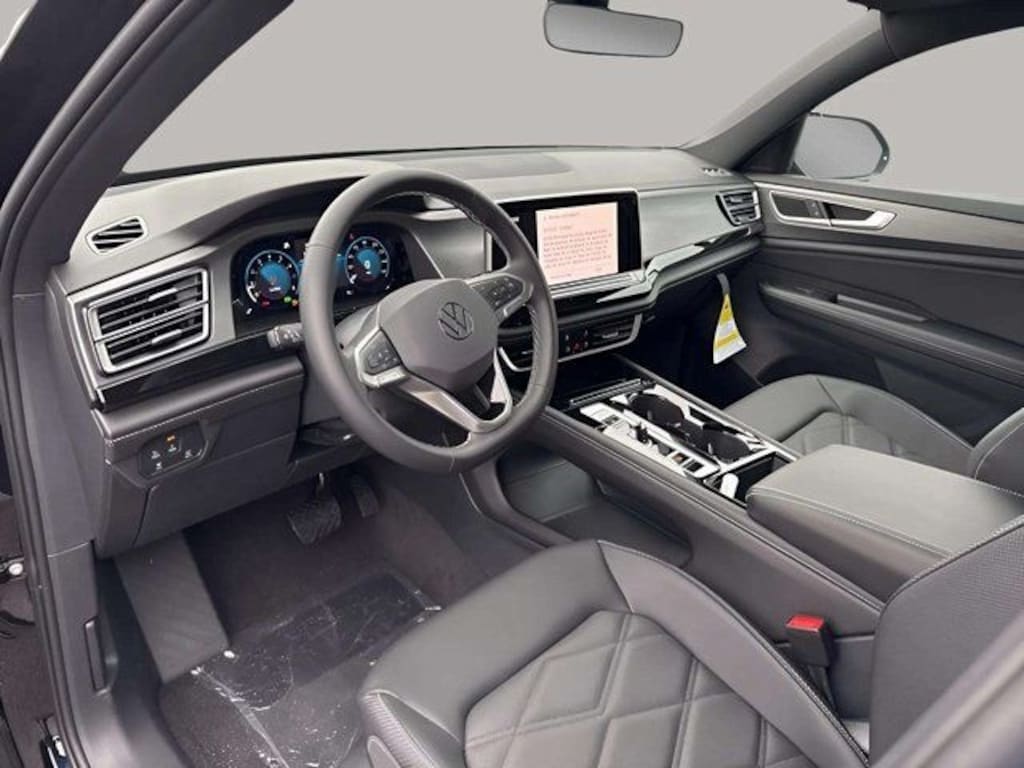 New 2026 Volkswagen Atlas Cross Sport 2.0T SE w/Technology SUV