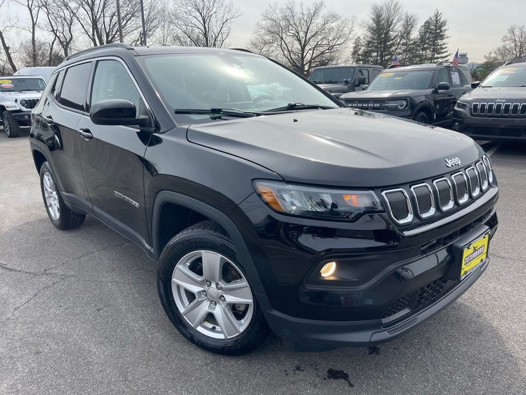 Certified 2022 Jeep Compass Latitude SUV