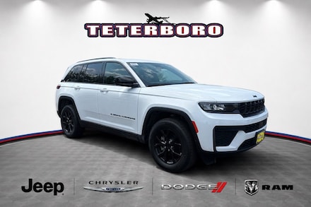2026 Jeep Grand Cherokee Altitude Sport Utility