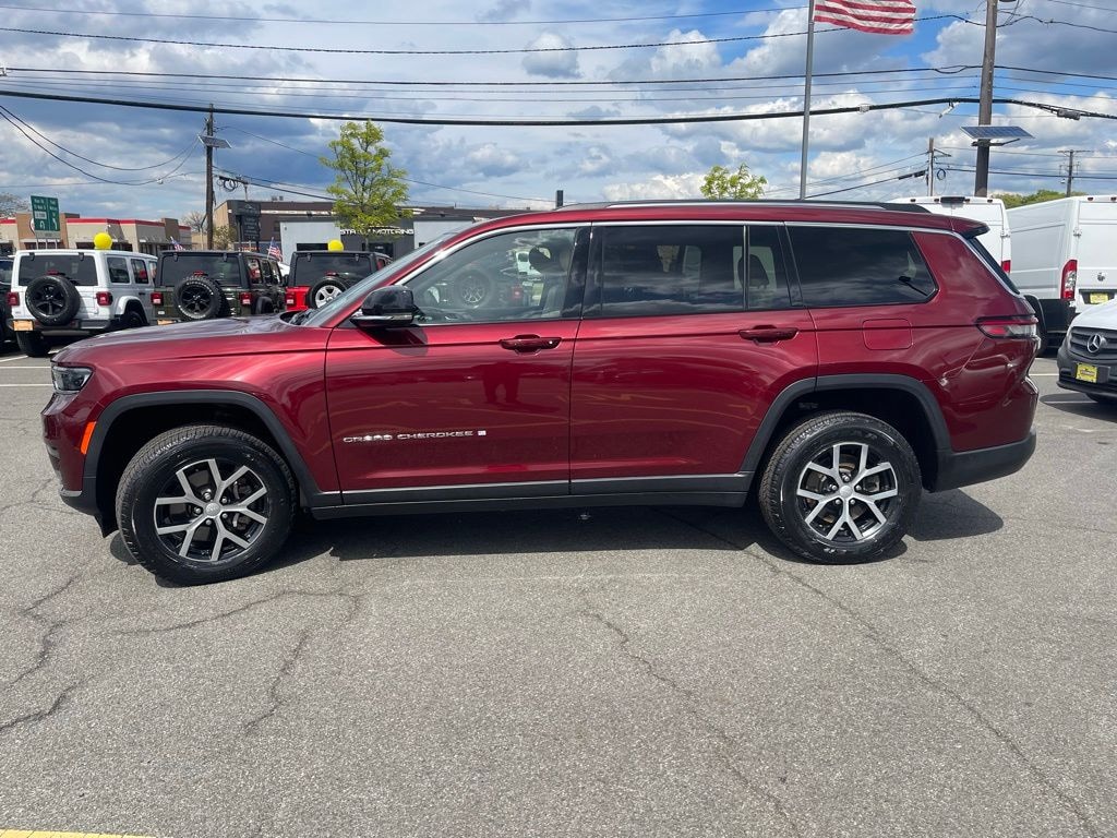 Used 2023 Jeep Grand Cherokee L Limited SUV