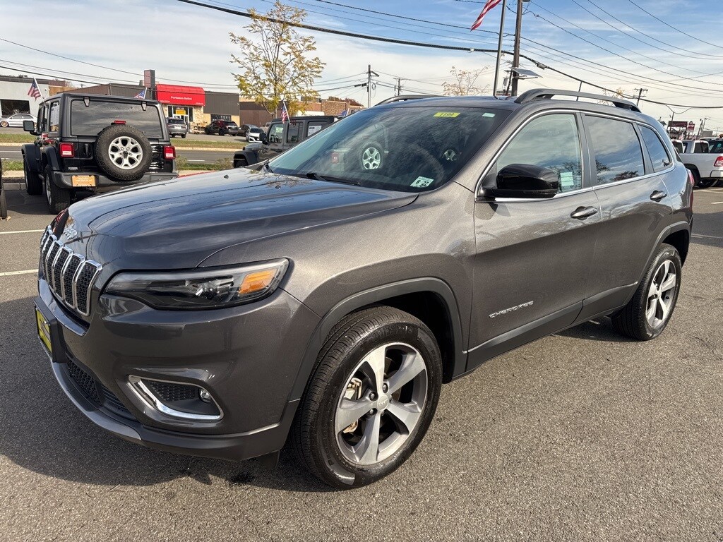 2022 Jeep Cherokee Limited photo 3