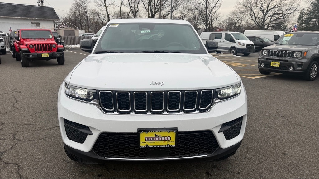 New 2025 Jeep Grand Cherokee Laredo X Sport Utility