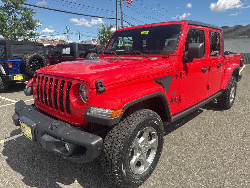 2021 Jeep Gladiator Sport photo 3