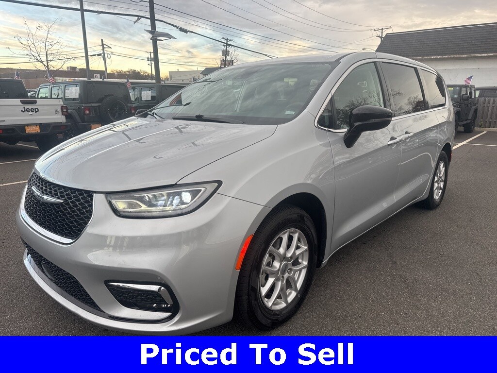 Certified 2024 Chrysler Pacifica Touring L Van Passenger Van