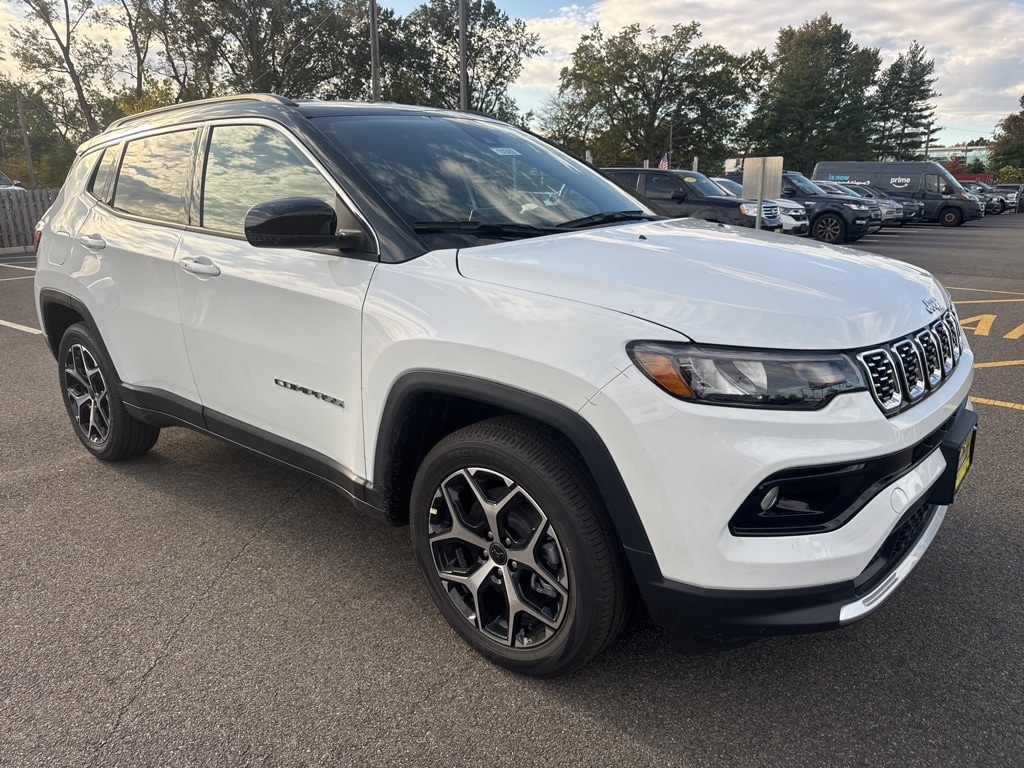 2026 Jeep Compass Limited's photo